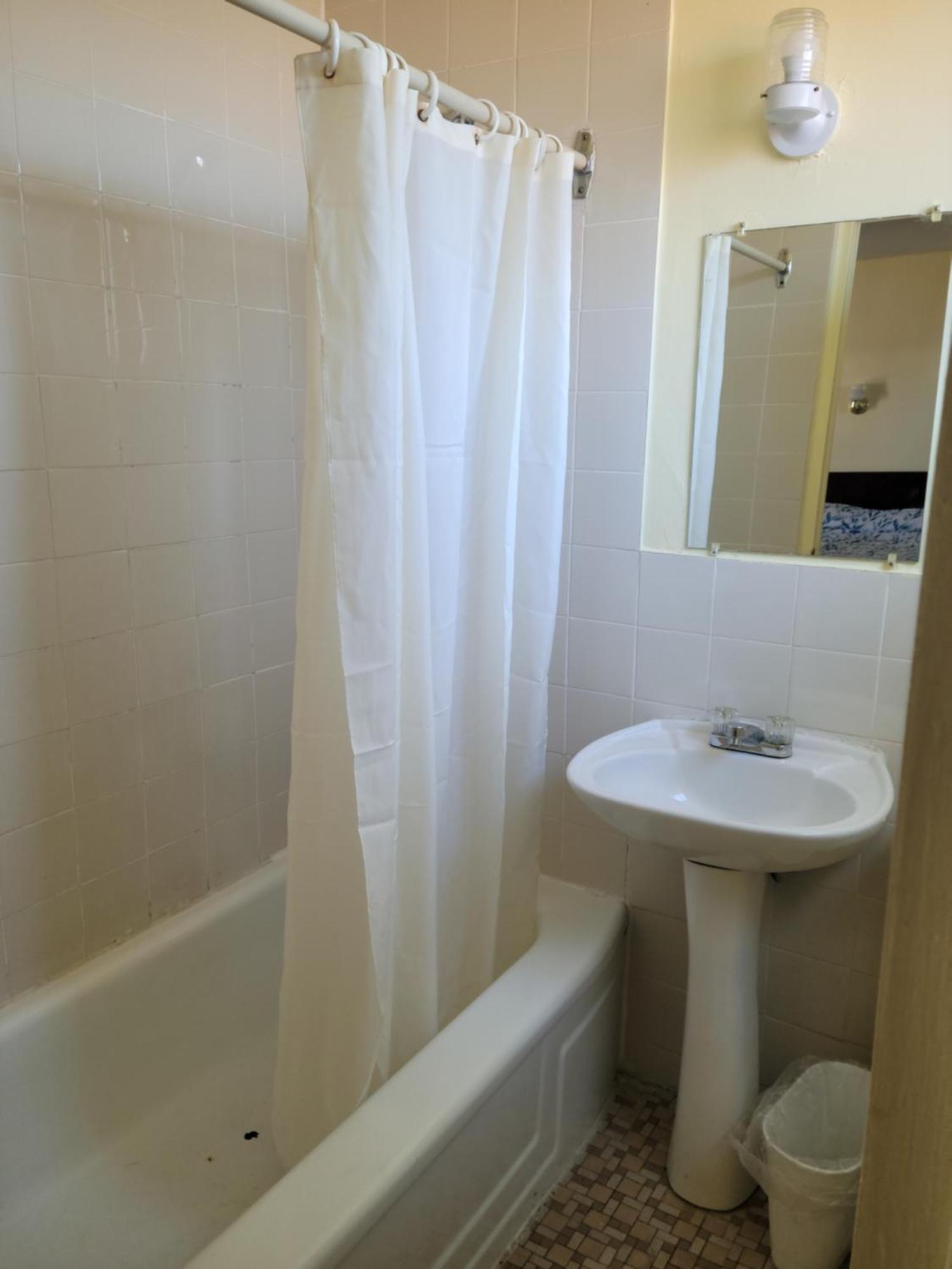 Olympia Motel 2*